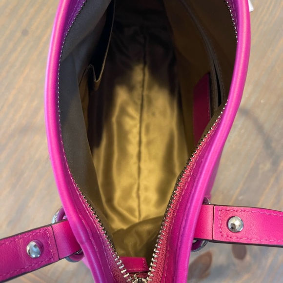 Coach Bag - Picture 9 of 10